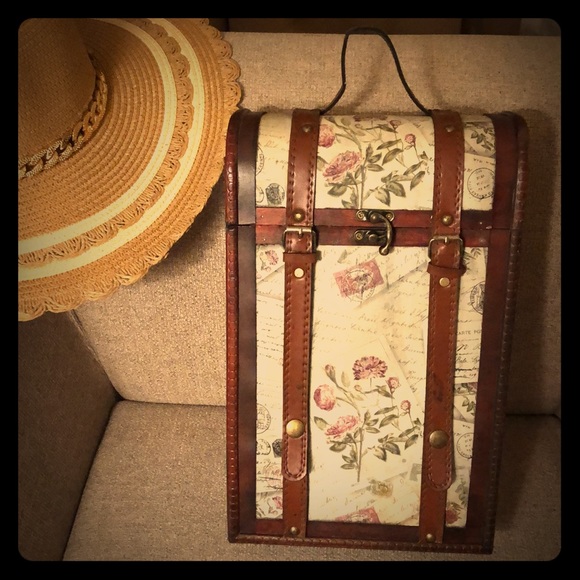 1 LEFT Wine storage box - Picture 6 of 8